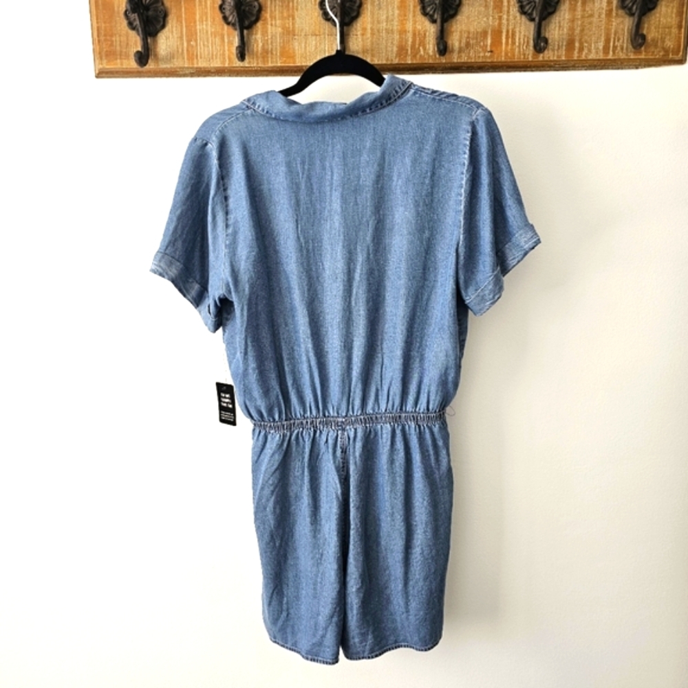 Express Denim Romper - Picture 2 of 14